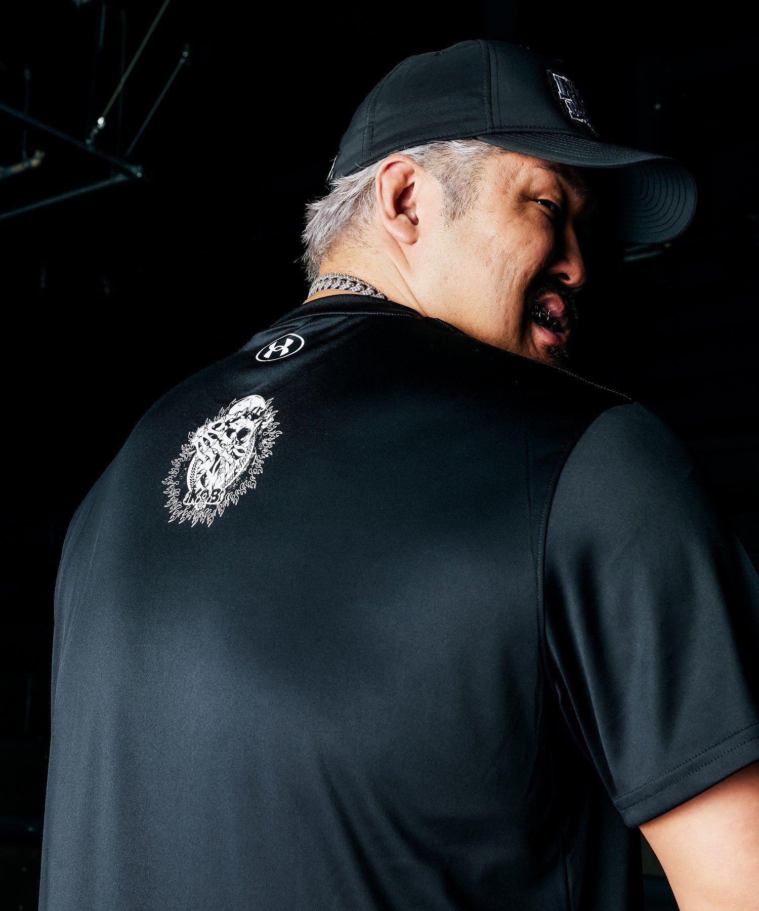 UA�m�b�N�A�E�g�u���U�[�Y �V���[�g�X���[�u T�V���c�i�g���[�j���O/UNISEX�j