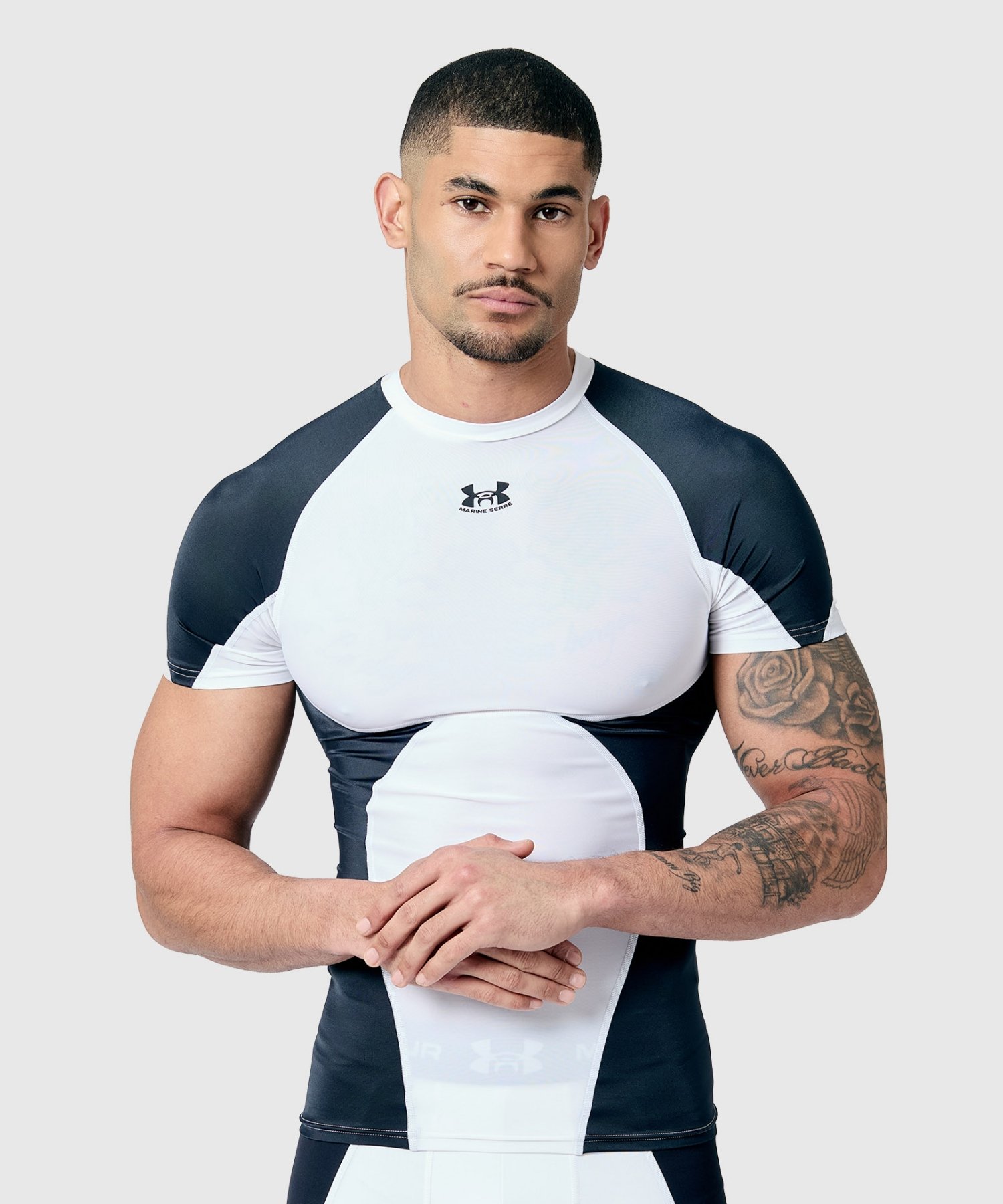 UA �~ MS�q�[�g�M�A �x�[�X���C���[ �V���[�g�X���[�u �V���c�i�g���[�j���O/MEN�j