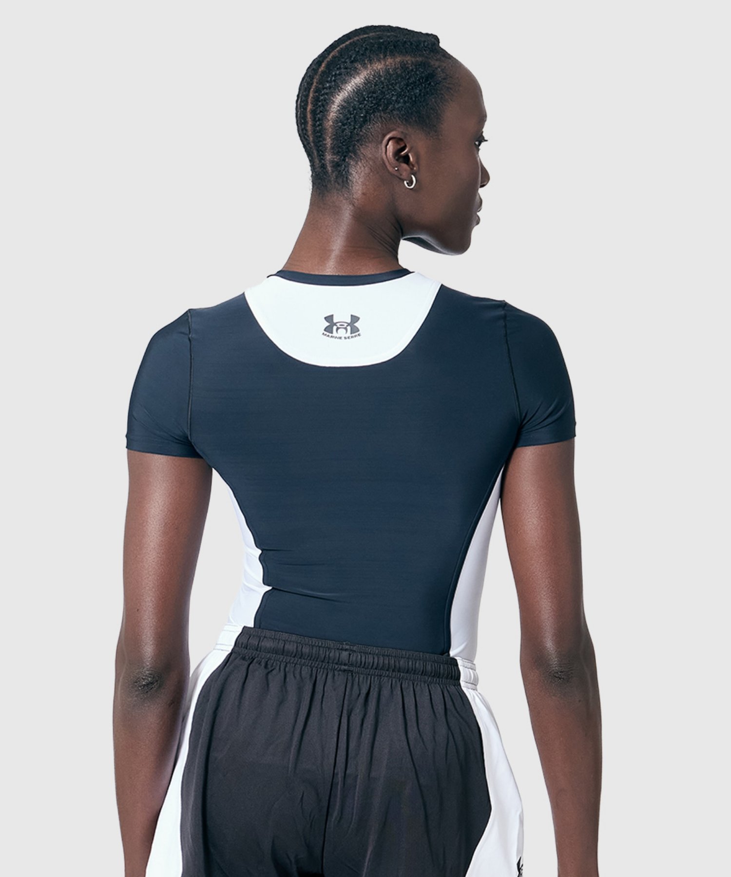 UA �~ MS�q�[�g�M�A �V���[�g�X���[�u �V���c�i�g���[�j���O/WOMEN�j