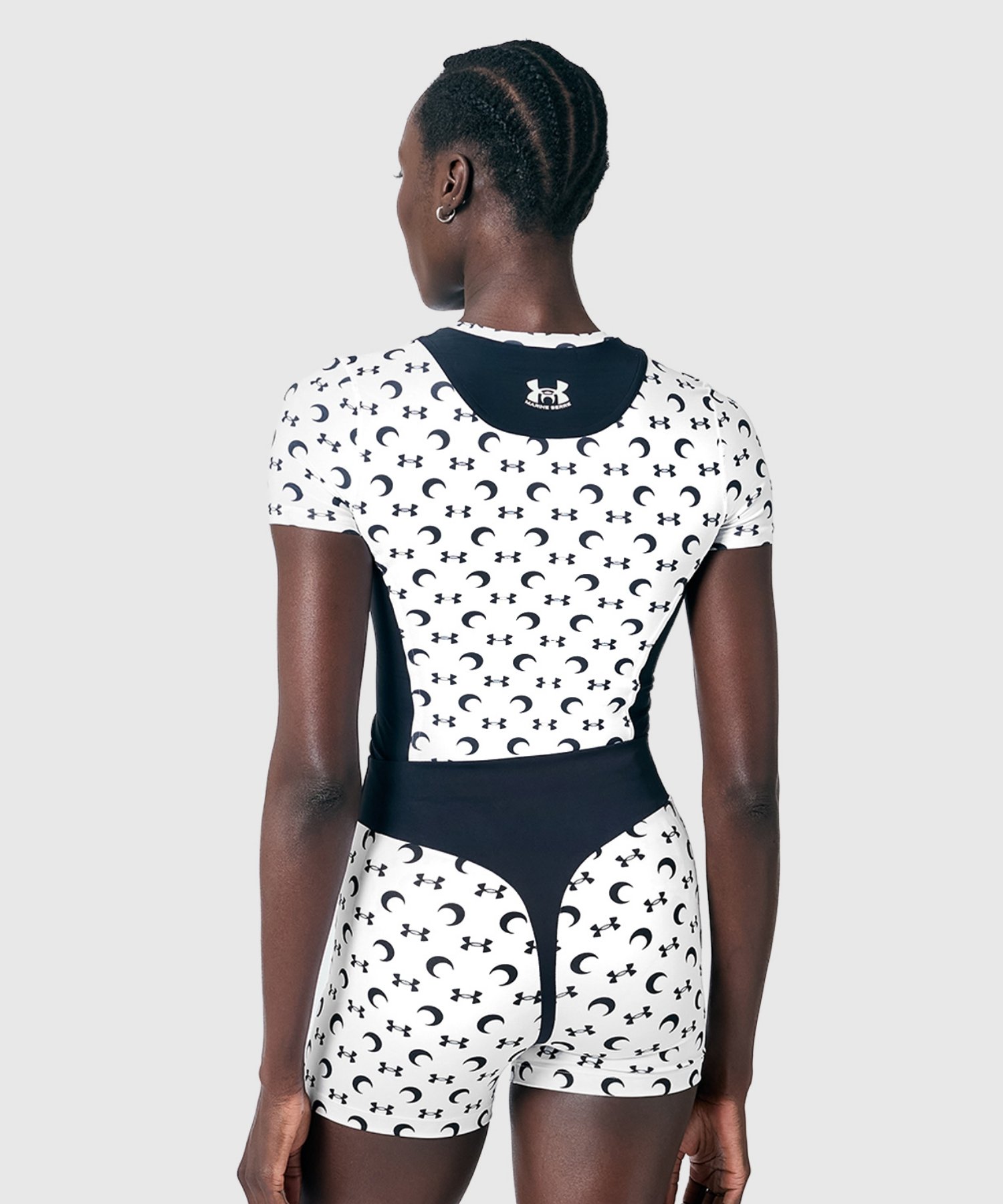 UA �~ MS�q�[�g�M�A �V���[�g�X���[�u �V���c�i�g���[�j���O/WOMEN�j