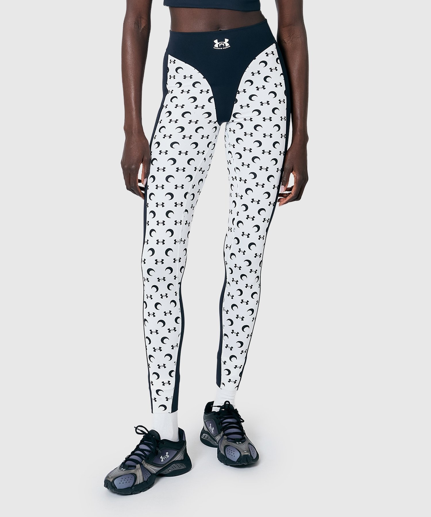 UA �~ MS�u���b�N ���M���X�i�g���[�j���O/WOMEN�j