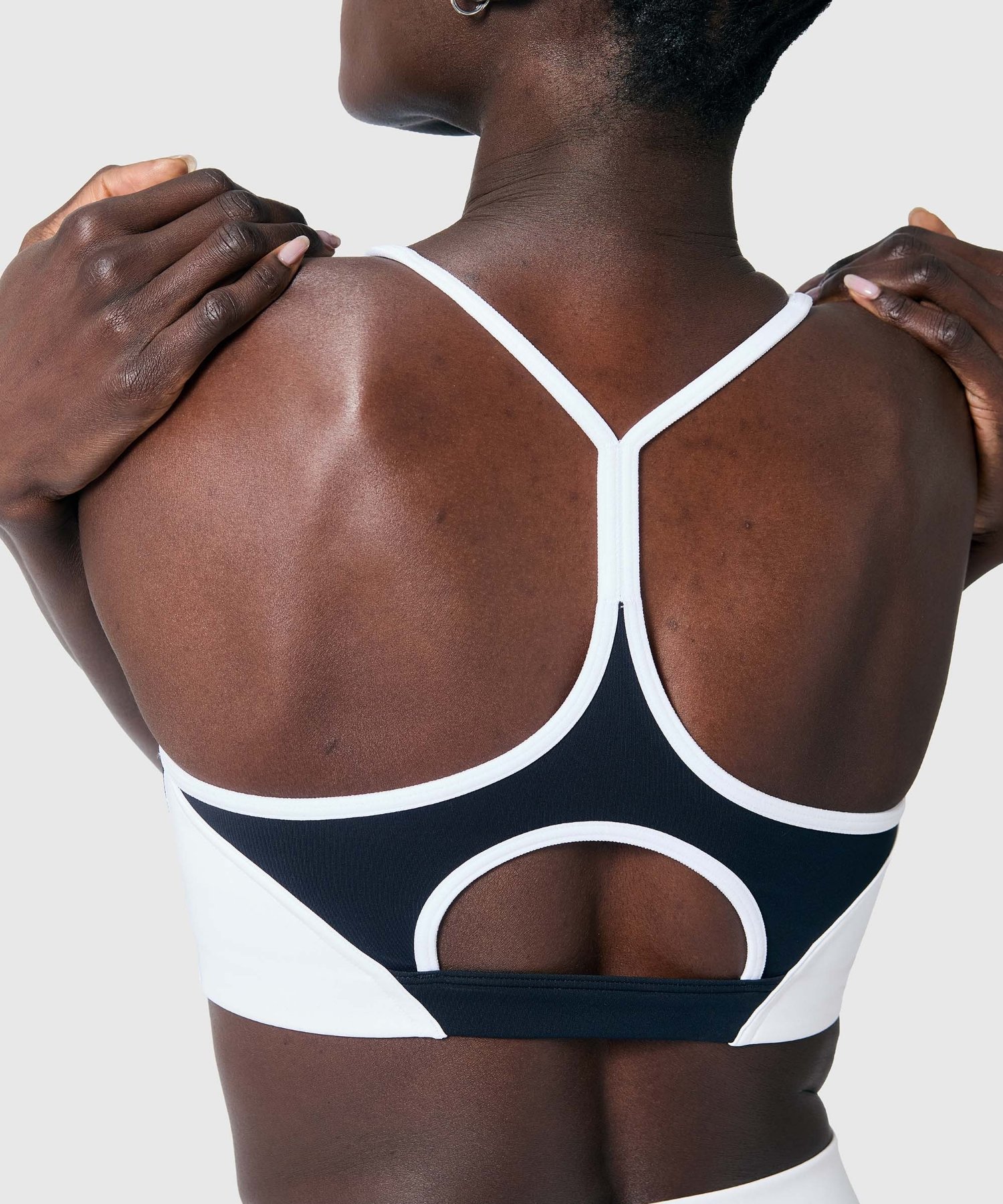 UA �~ MS���[�T�[ �u���i�g���[�j���O/WOMEN�j