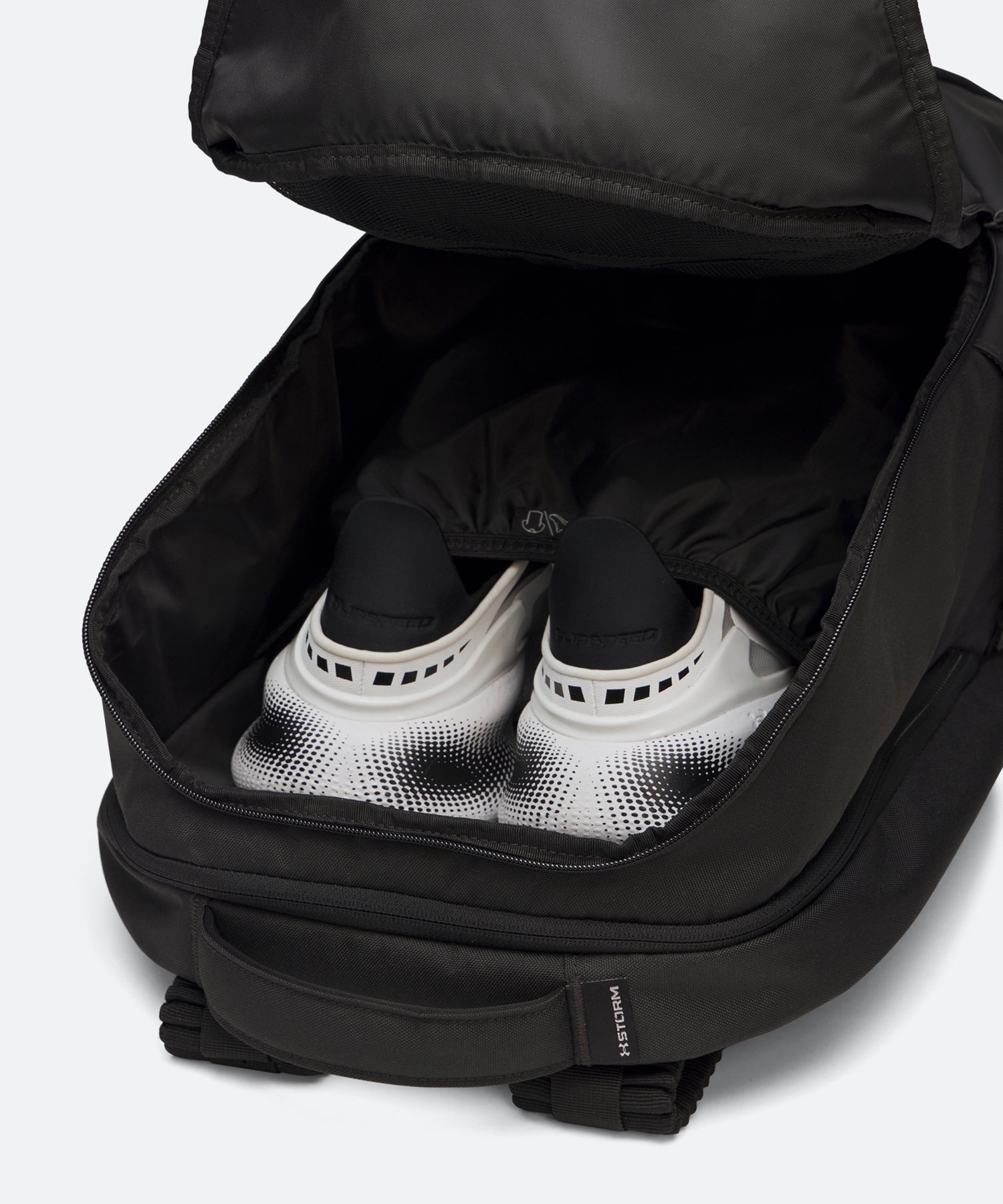 UA�m�[�E�F�C �`�[�� �o�b�N�p�b�N�i�g���[�j���O/UNISEX�j