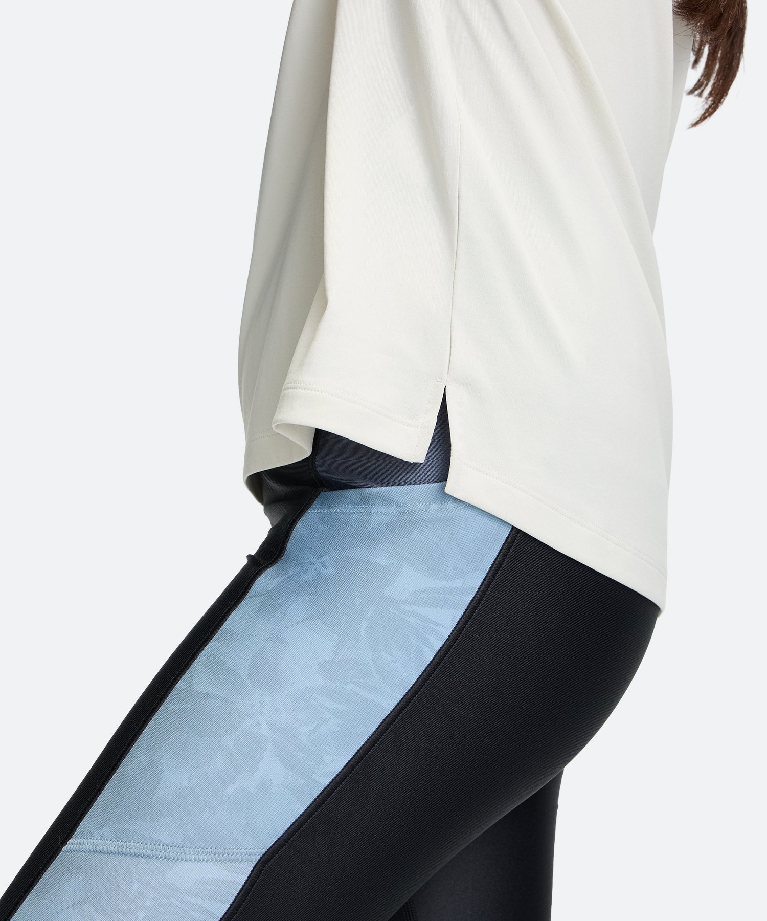 UA�e�b�N �O���t�B�b�N �{�b�N�X �V���[�g�X���[�u T�V���c�i�g���[�j���O/WOMEN�j