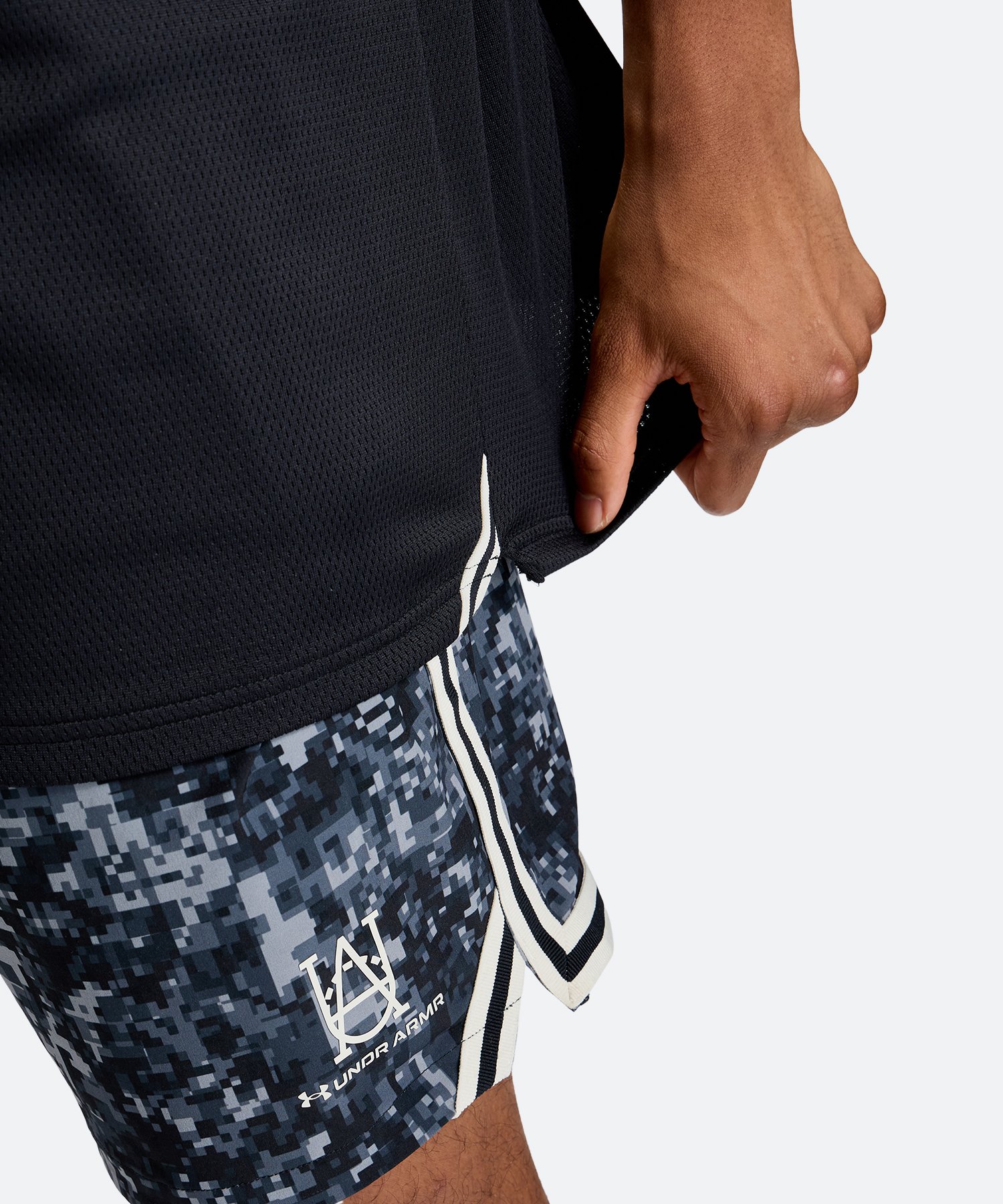 UA�X�g���[�g�N�G�X�g �V���[�g�X���[�u T�V���c�i�o�X�P�b�g�{�[��/MEN�j