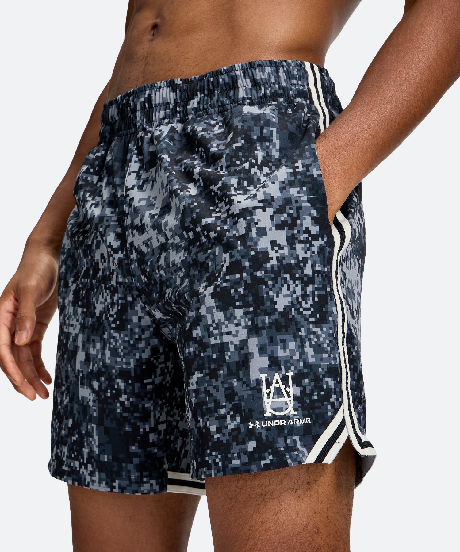 UA�X�g���[�g�N�G�X�g �V���[�c�i�o�X�P�b�g�{�[��/MEN�j