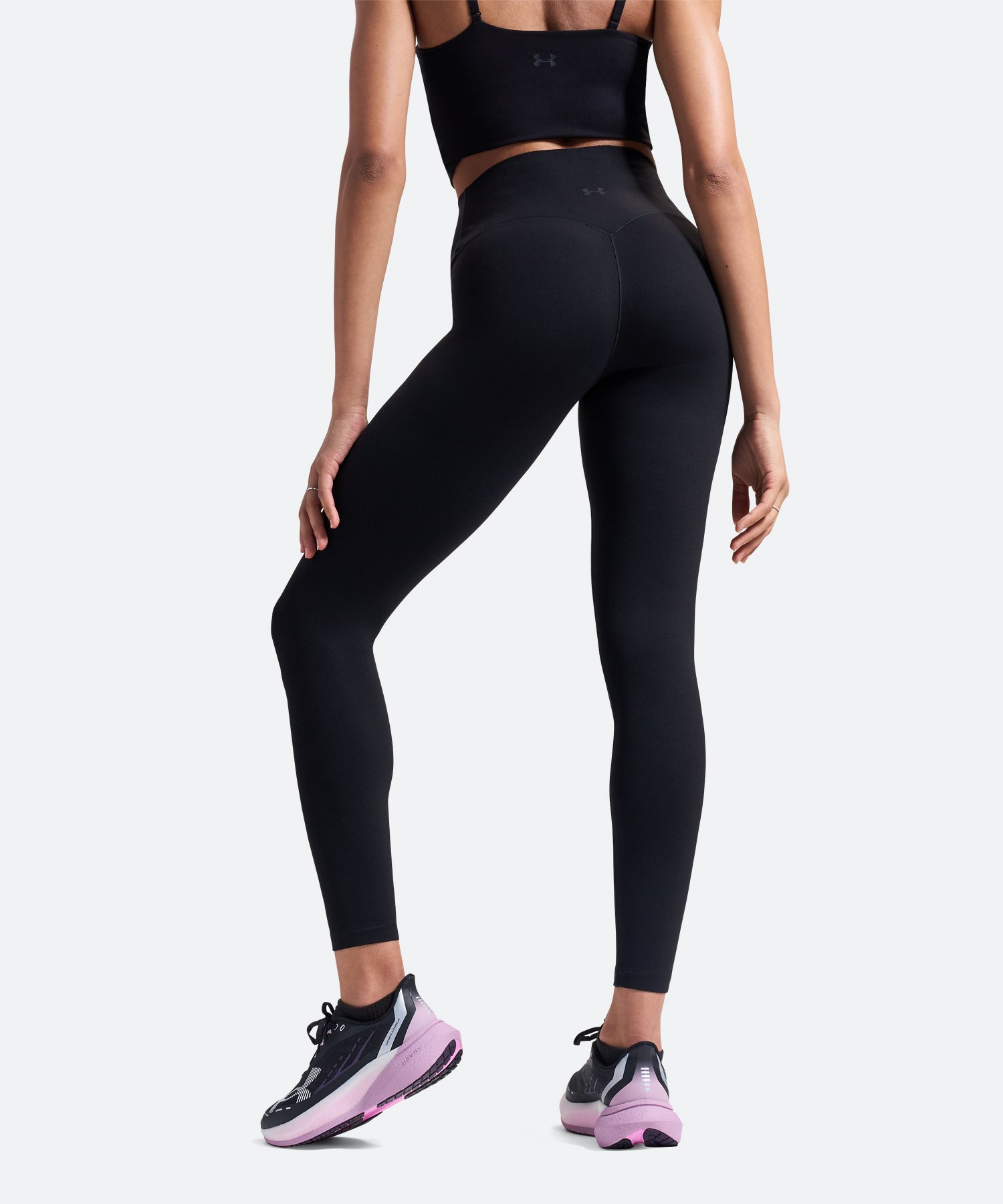 UA�����f�B�A�� ���M���X�i�g���[�j���O/WOMEN�j