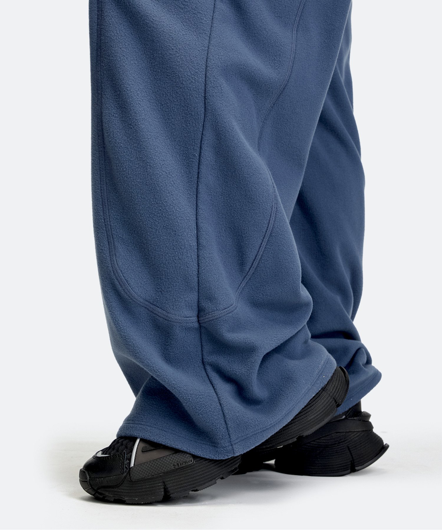 UA�p�t�H�[�}���X �t���[�X �p���c�i�g���[�j���O/WOMEN�j