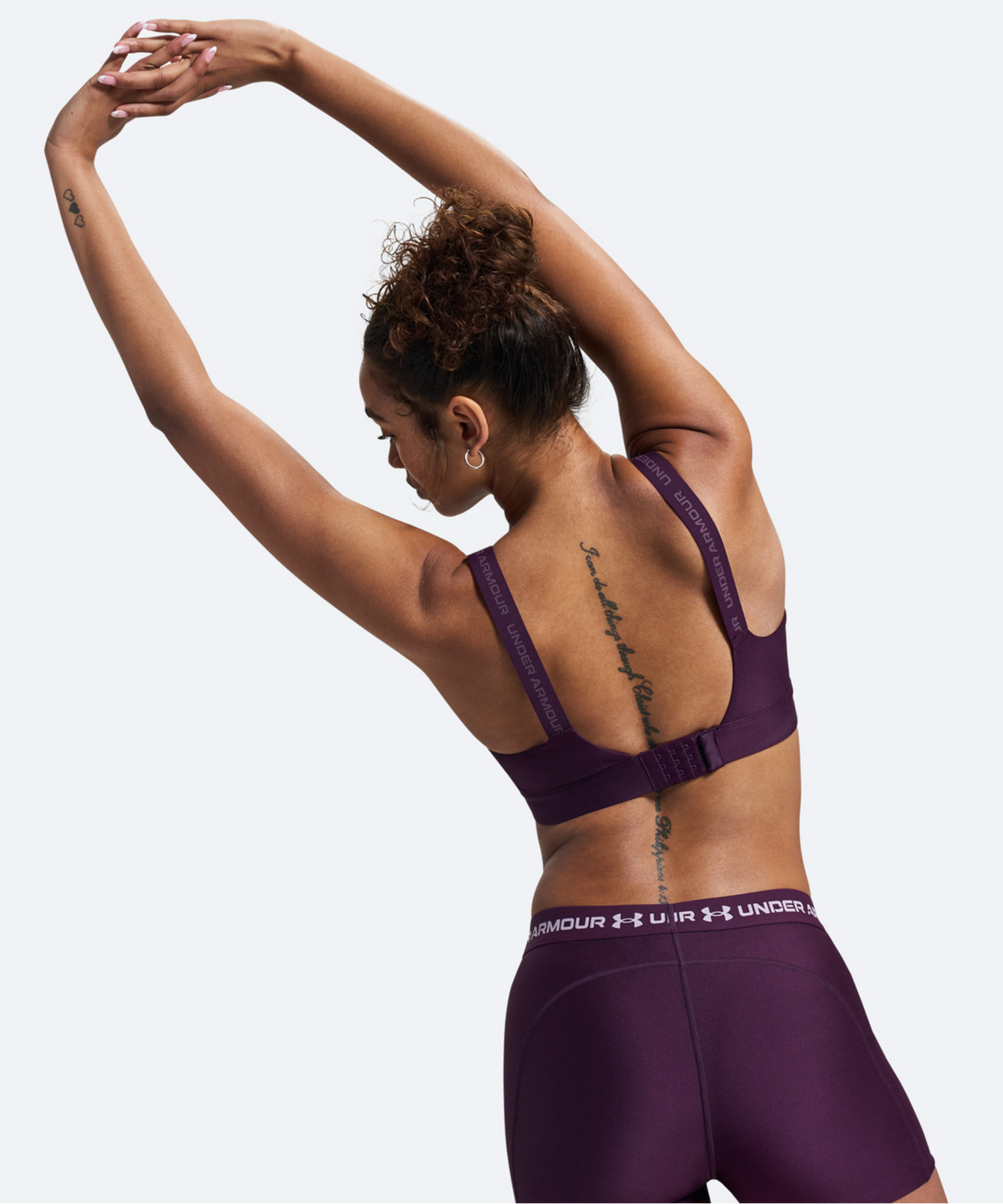 UA�C���t�B�j�e�B�u��2.0 �n�C�T�|�[�g�i�g���[�j���O/WOMEN�j