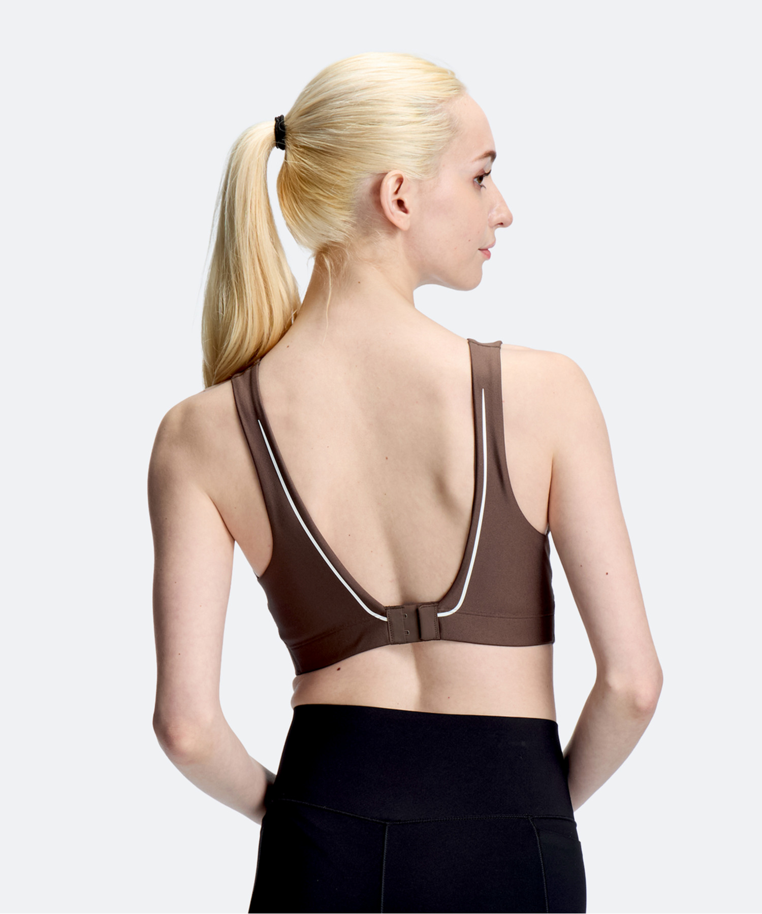 UA�C���t�B�j�e�B�u��2.0 �~�f�B�A���T�|�[�g�i�g���[�j���O/WOMEN�j