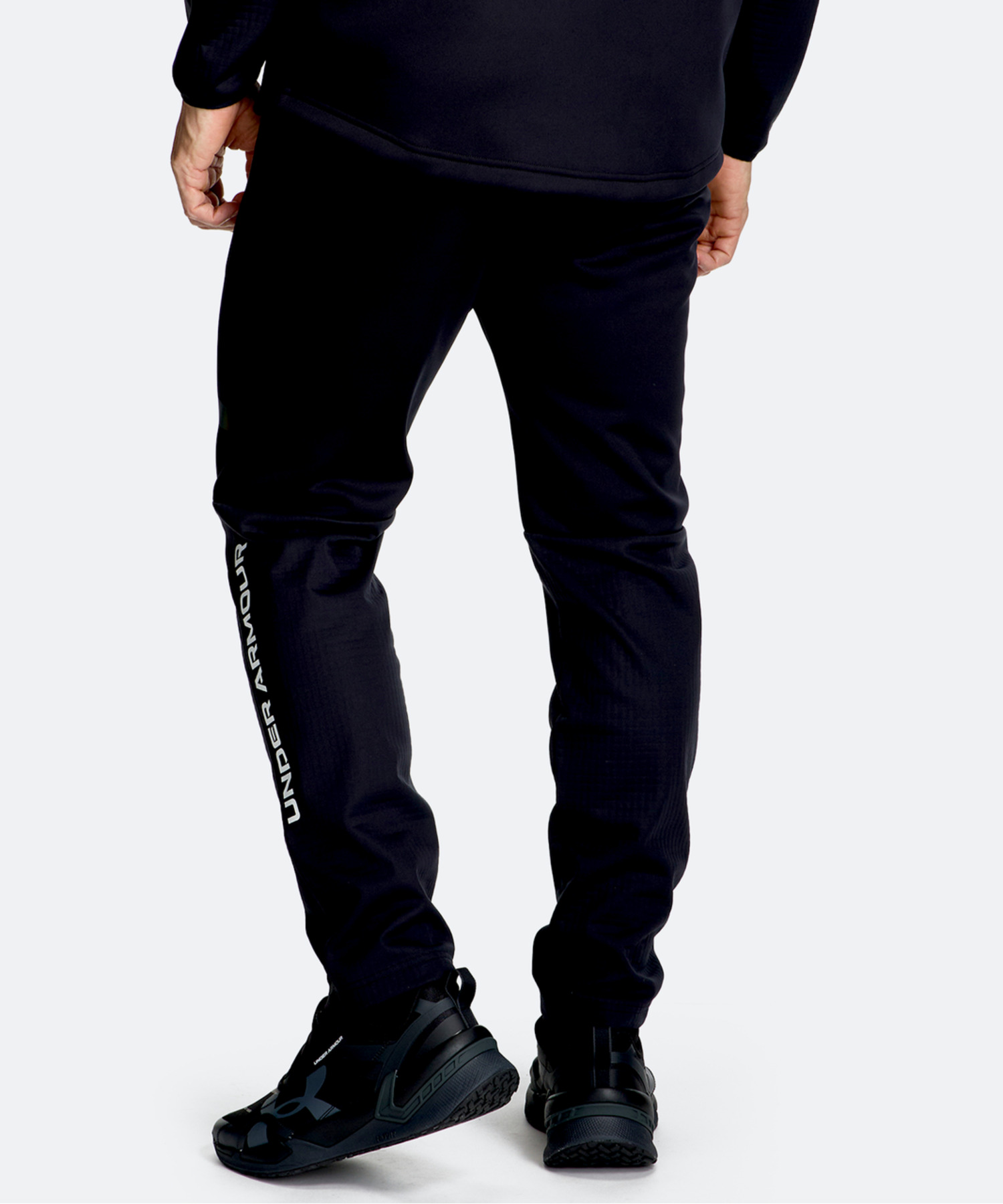 UA�E�C���^�[�j�b�g 3���C���[ �t���W�b�v �p���c�i�g���[�j���O/MEN�j