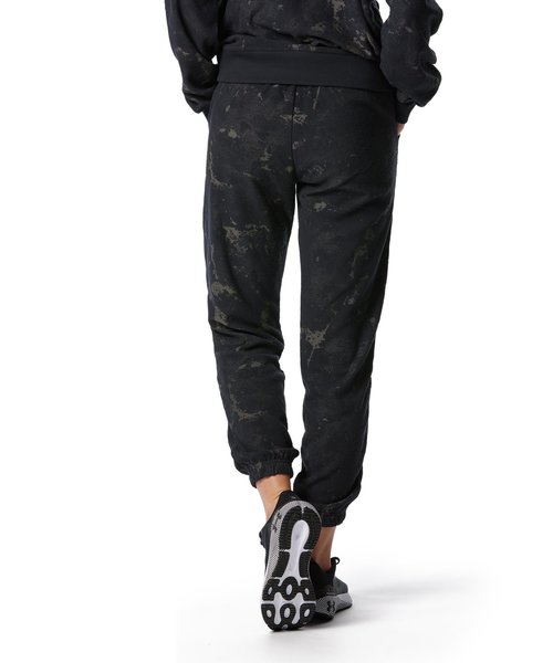 UA�W���[�j�[�e���[ �p���c�i�g���[�j���O/WOMEN�j