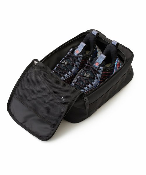 UA�V���[�Y�o�b�O�i�S���t/UNISEX�j