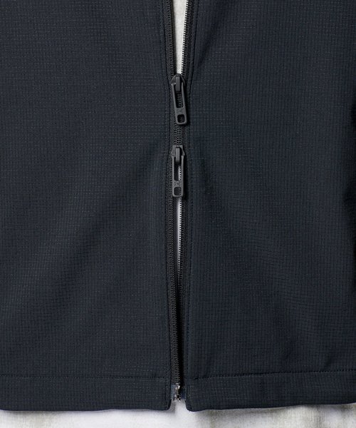 UAアンストッパブル エアベント ジャケット(トレーニング/MEN)