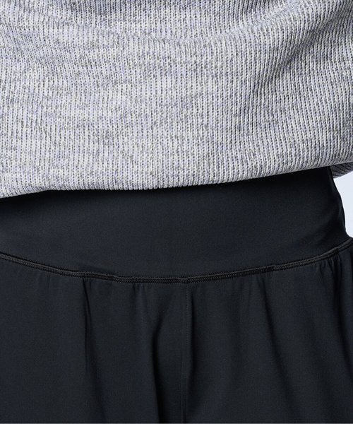 UAメリディアン オープン ヘム パンツ(トレーニング/WOMEN)