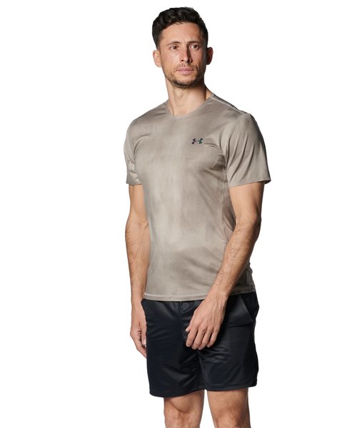 UAバニッシュ エリート ベント プリント ショートスリーブTシャツ(トレーニング/MEN)