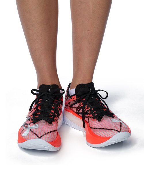 UAベロシティ エリート2(ランニング/UNISEX)