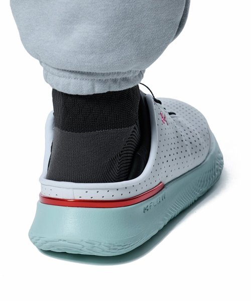 UAフロー スリップスピード トレーナー シンセティック(ライフスタイル/UNISEX)