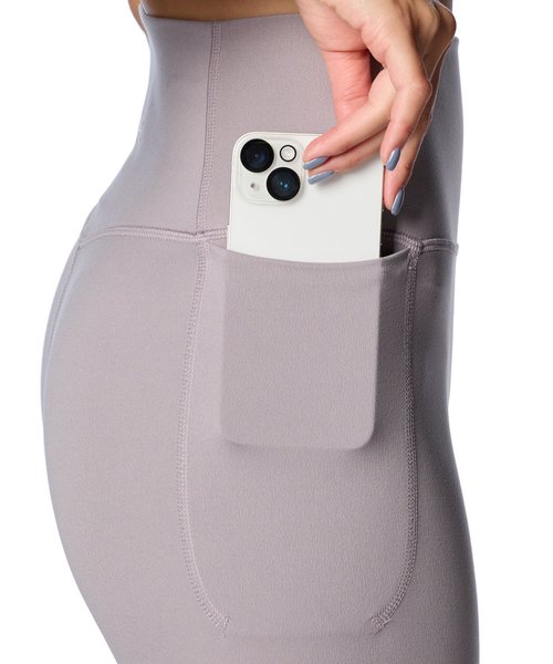 UAfBA ANMXig[jO/WOMENj