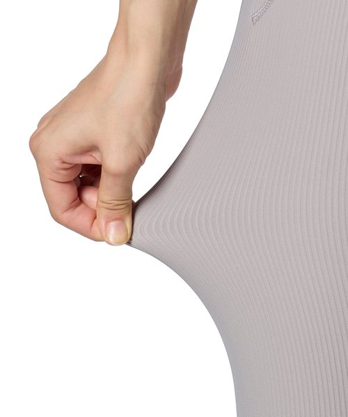 UAfBA u ANMXig[jO/WOMENj