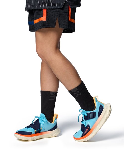 UAt[ t[`[X4 G[g24ioXPbg{[/UNISEXj