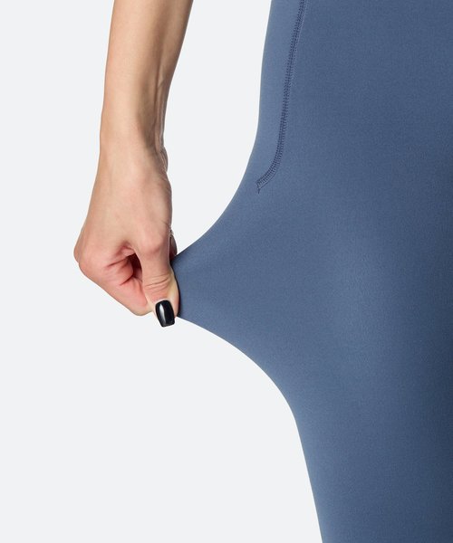 UAfBA MXig[jO/WOMENj