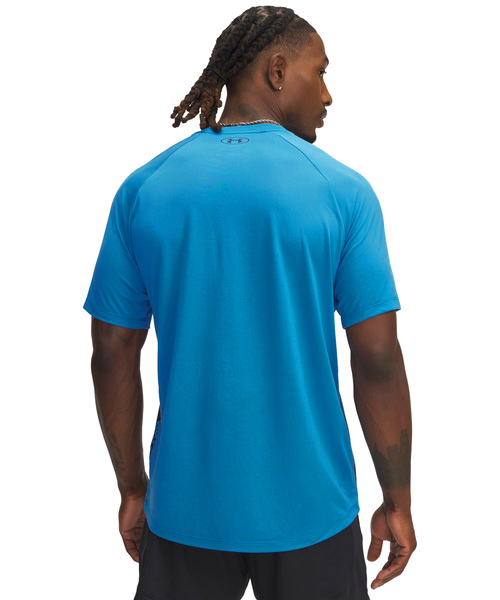 t245新品アンダーアーマーUNDER ARMOURカレッジ大学USサイズ(M) アンダーアーマー UNDER ARMOUR メンズ フィットネス