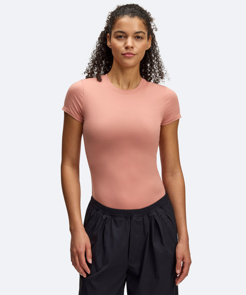 UA公式】ウィメンズ｜アンダーアーマー公式通販‐UNDER ARMOUR