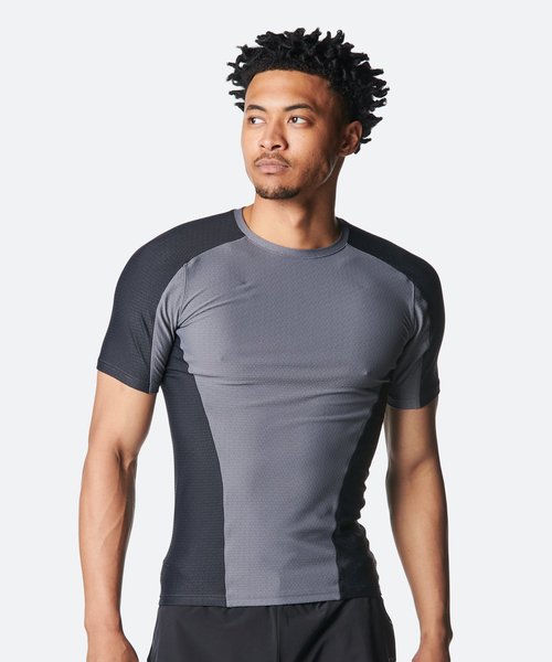 新品タグ付✨UNDER ARMOUR ウェア　4wayストレッチ　UAストーム UA公式】｜アンダーアーマー公式通販‐UNDER ARMOUR