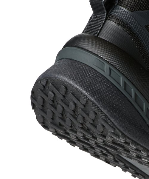 UA���C�� �N���X �g���[�i�[�i�g���[�j���O/MEN�j