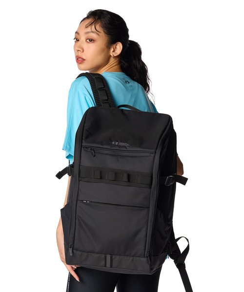 UA�N�[�� �o�b�N�p�b�N 4.0 30���b�g���i�g���[�j���O/UNISEX�j