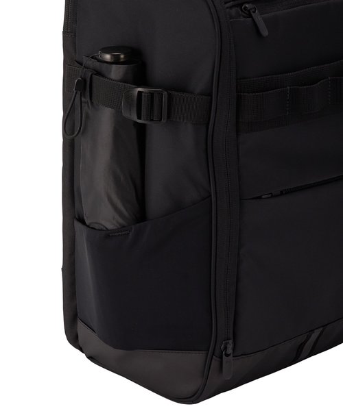 UA�N�[�� �o�b�N�p�b�N 4.0 30���b�g���i�g���[�j���O/UNISEX�j