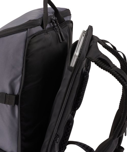 UA�N�[�� �o�b�N�p�b�N 4.0 30���b�g���i�g���[�j���O/UNISEX�j