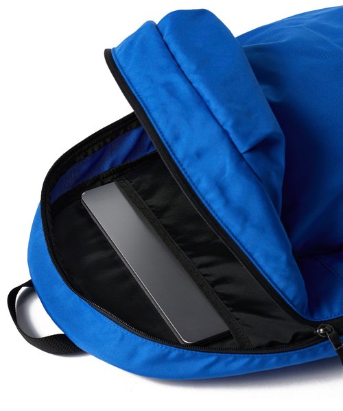 UA���C�g�f�[ �o�b�N�p�b�N�i���C�t�X�^�C��/UNISEX�j