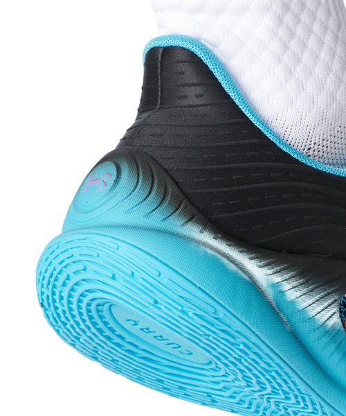 �J���[ �X�v���b�V��26�i�o�X�P�b�g�{�[��/UNISEX�j