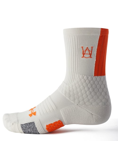 UA�X�g���[�g �N�G�X�g �A�[�}�[�h���C �\�b�N�X�i�o�X�P�b�g�{�[��/UNISEX�j