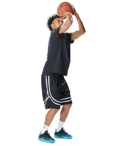 �J���[ �V�O�l�`���[ �V���[�c�i�o�X�P�b�g�{�[��/MEN�j