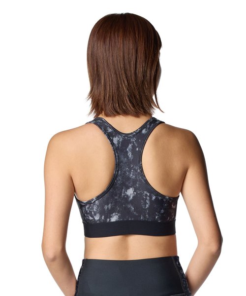 UA�u���^���N�i�g���[�j���O/WOMEN�j