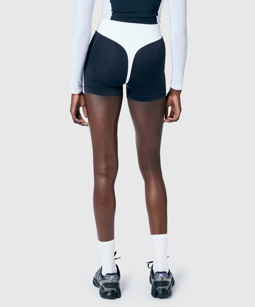 UA �~ MS�q�[�g�M�A �V���[�e�B�i�g���[�j���O/WOMEN�j