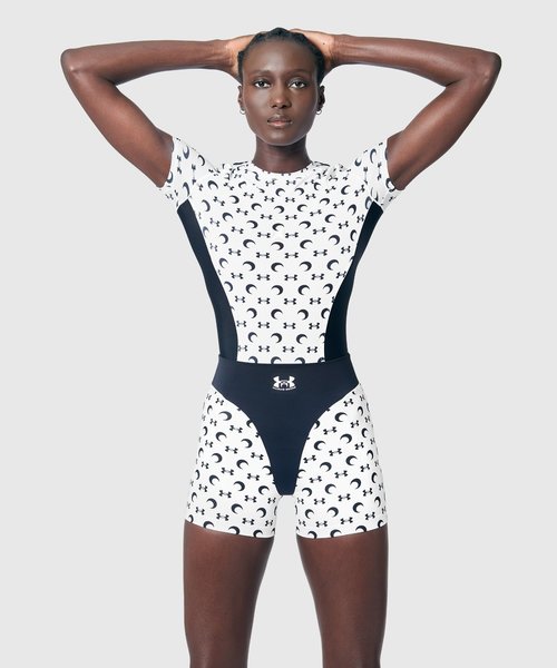 UA �~ MS�q�[�g�M�A �V���[�g�X���[�u �V���c�i�g���[�j���O/WOMEN�j