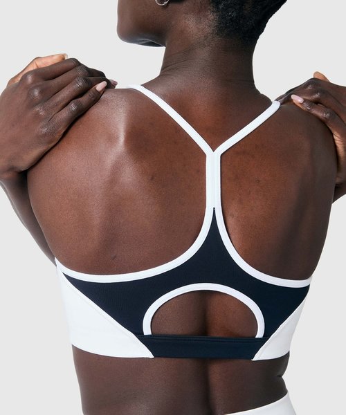 UA �~ MS���[�T�[ �u���i�g���[�j���O/WOMEN�j