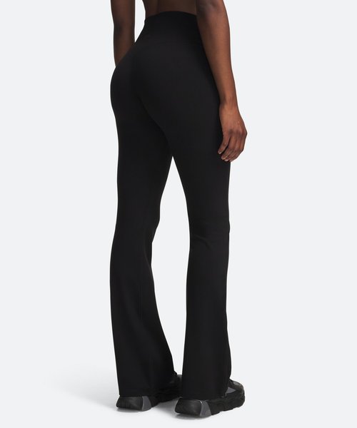 UA�����f�B�A�� �u�[�c�J�b�g ���M���X�i�g���[�j���O/WOMEN�j