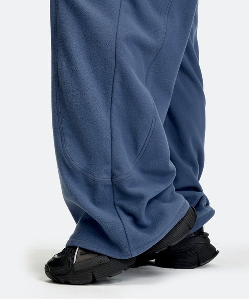 UA�p�t�H�[�}���X �t���[�X �p���c�i�g���[�j���O/WOMEN�j