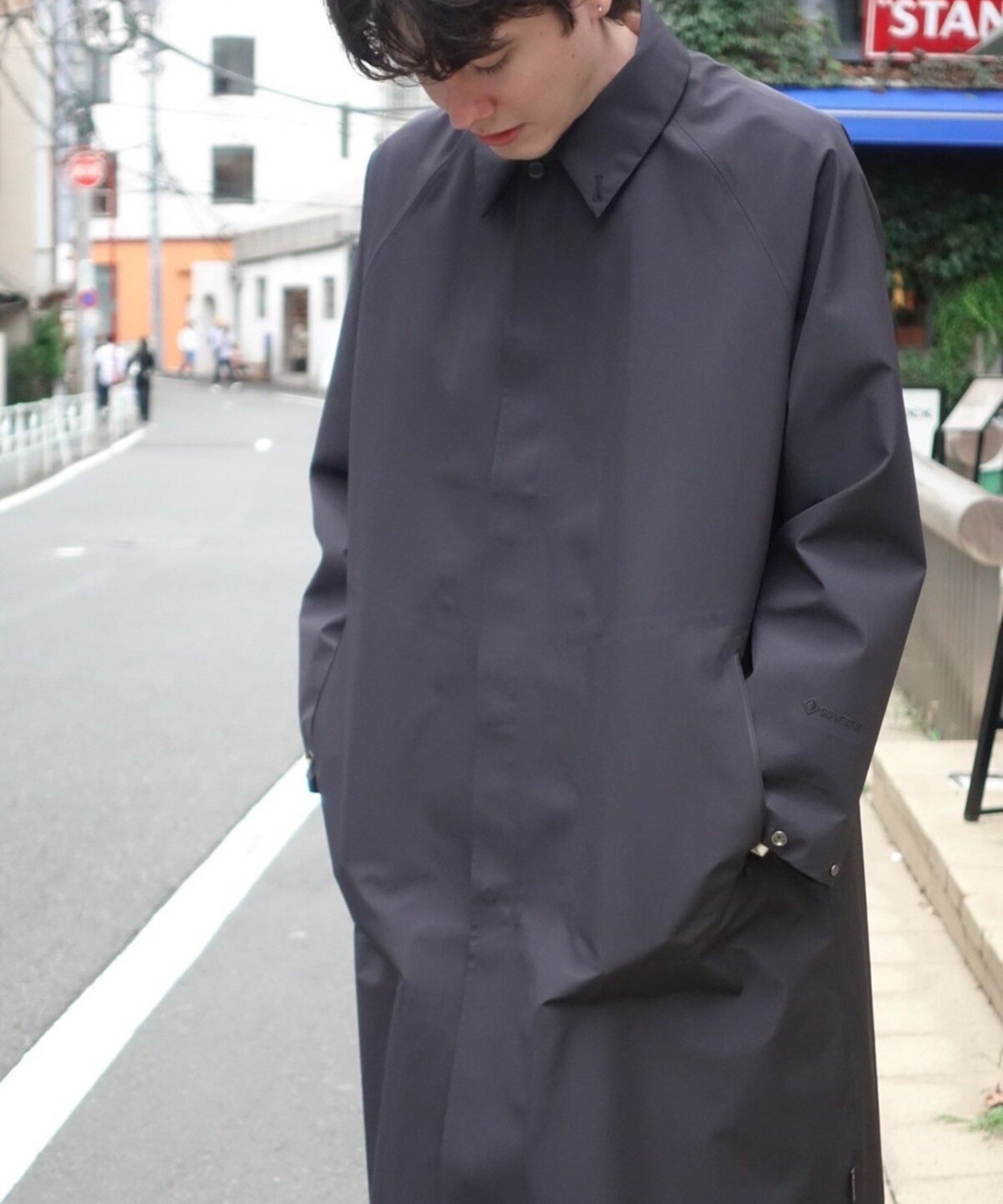 公式】descente pause よりGORE-TEX SOUTIEN COLLAR COATのご紹介です