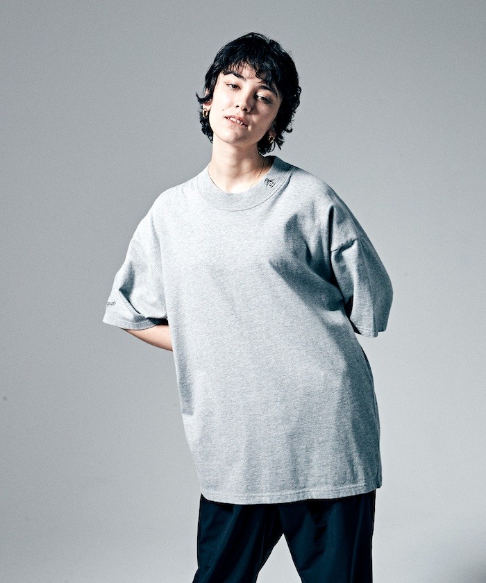 PENGUIN MOCK NECK T－SHIRT/ペンギンモックネックTシャツ