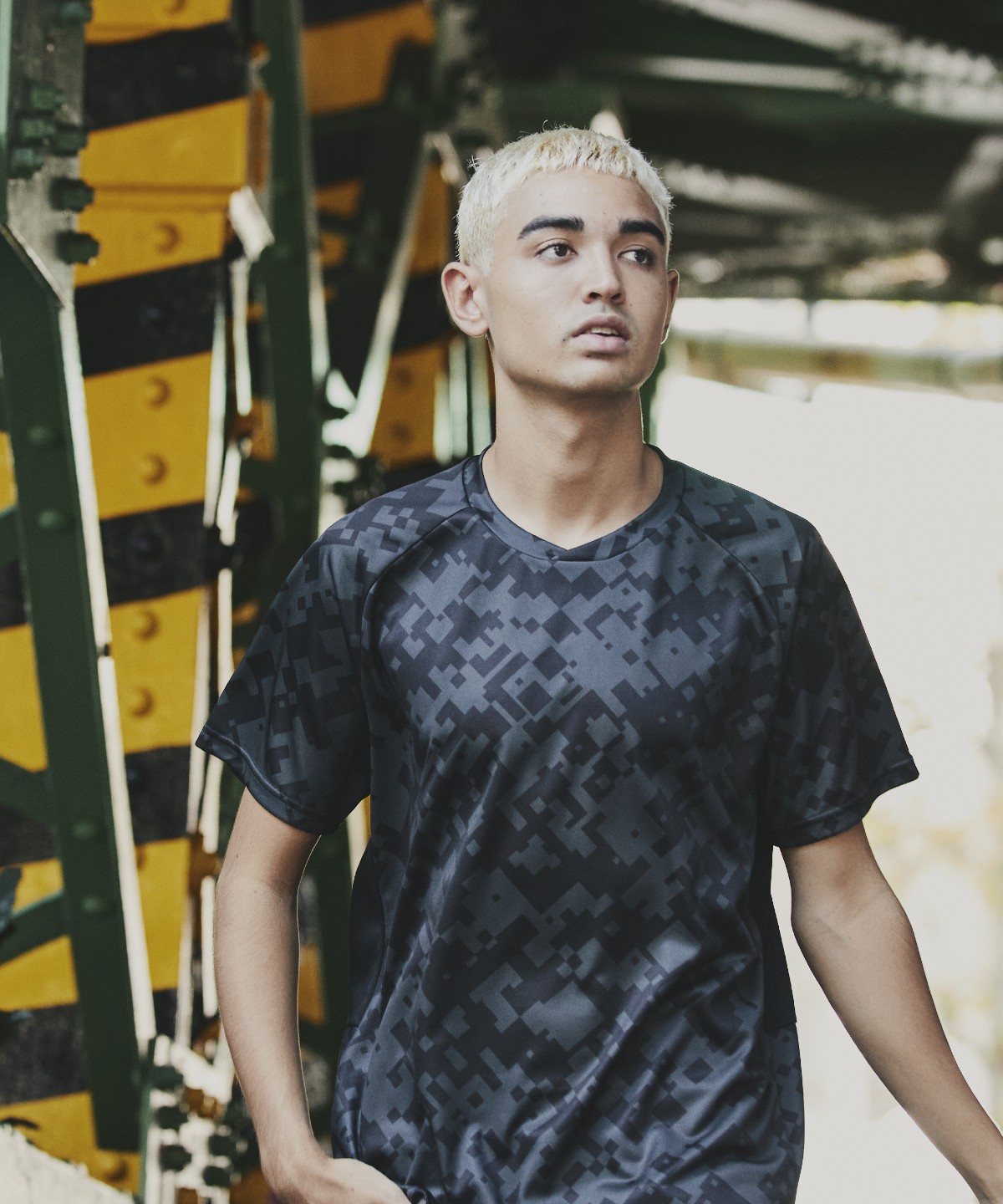 アンブロ メンズ サッカー フットサル 半袖シャツ グラフィック半袖プラシャツ UUURJA64 UMBRO