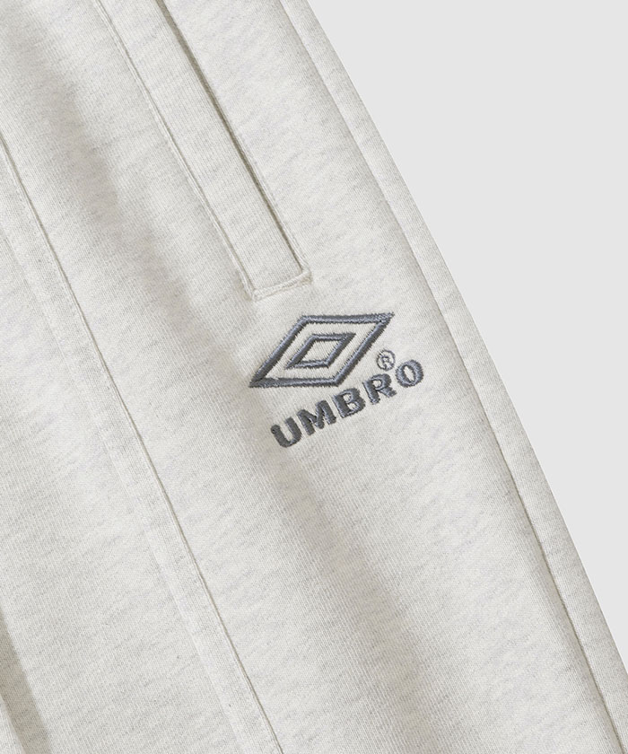 UMBRO KOREA】HERITAGE SWEAT PANTS ｜【デサント公式通販】デサント