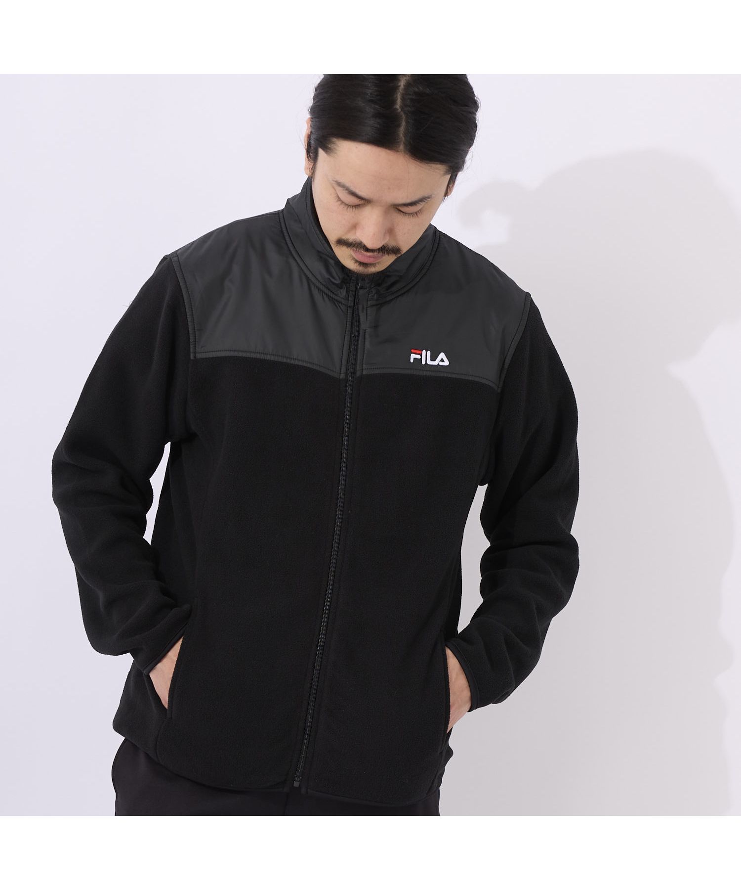 フィラ】マイクロフリーススタンドジャケット|FILA（フィラ）公式通販