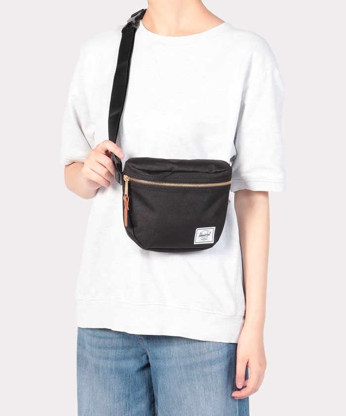 SETTLEMENT HIP PACK | Herschel Supply (ハーシェルサプライ) 公式