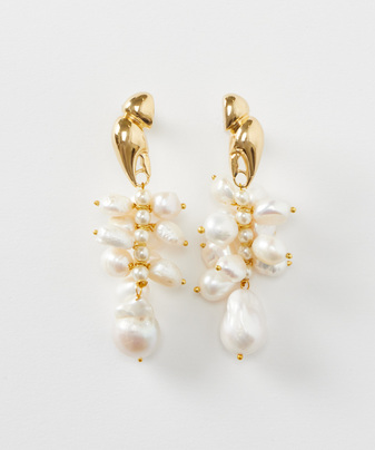 yMISHO/~V[zHERA PEARL EARING